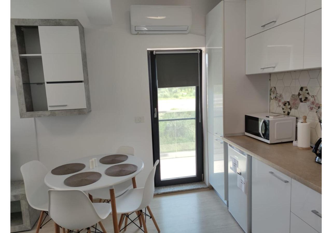 Apartament Passion นาโวดาริ ภายนอก รูปภาพ